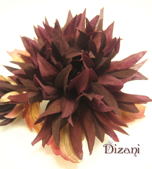 Brooch-Dahlia “Ruby”
