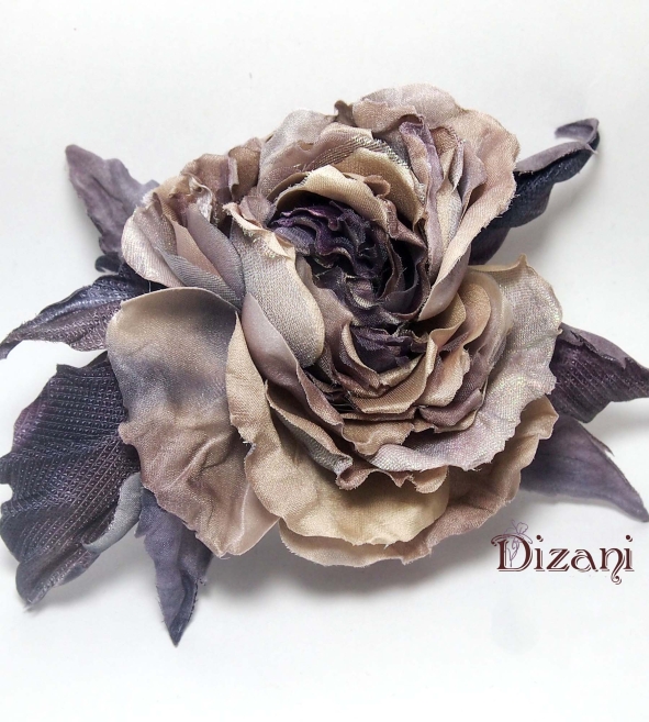 Brooch - Rose "Eileen"