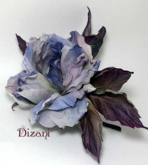 The Rose brooch "Lea"