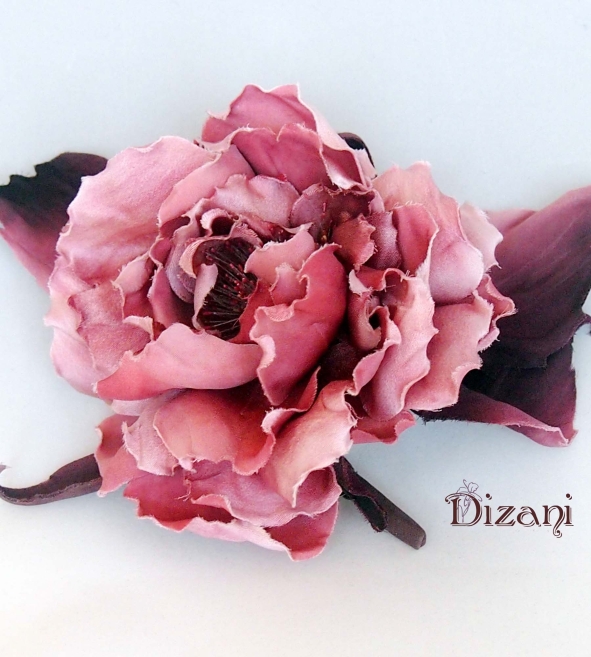 Rose brooch " Ingrid"