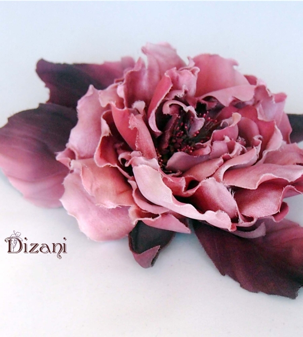 Rose brooch " Ingrid"