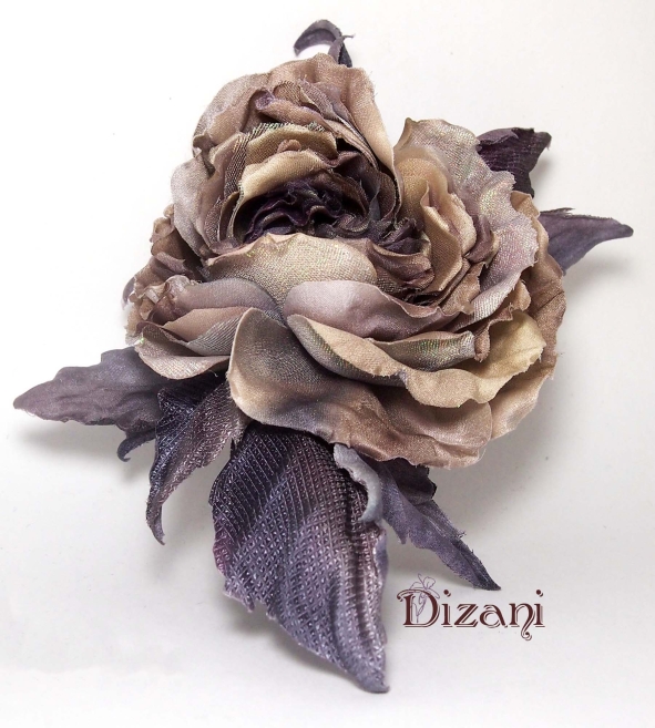 Brooch - Rose "Eileen"