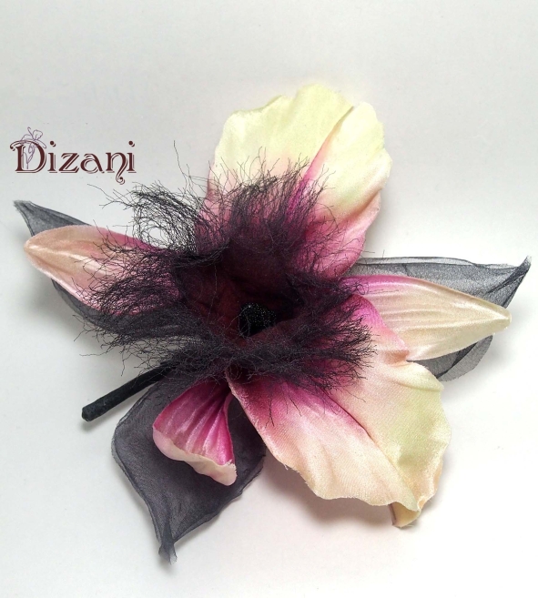 Orchid brooch
