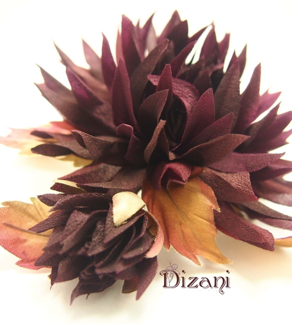 Brooch-Dahlia “Ruby”